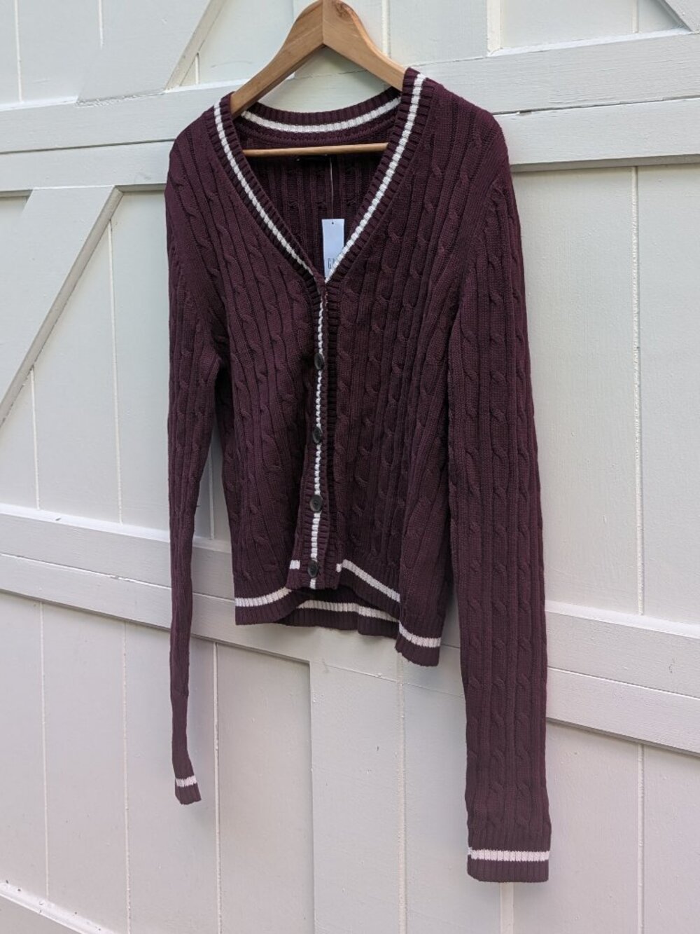 NWT Gap Burgundy Cable Knit Varsity V-Neck Cardigan Sweater Small Tall S T